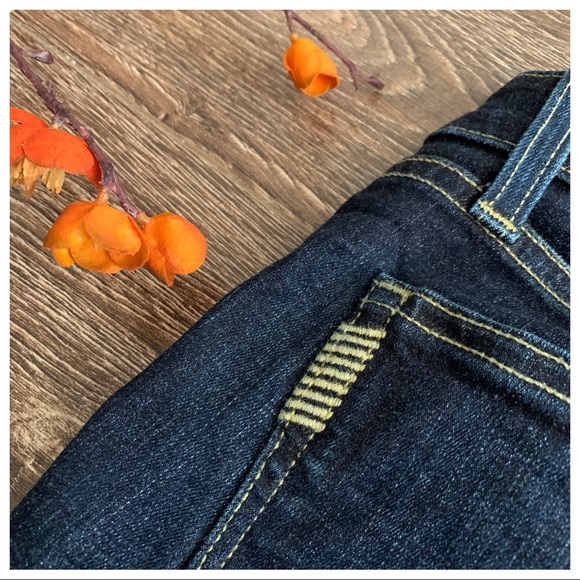 Paige Maggie Skyline Skinny Jeans - Picture 8 of 10